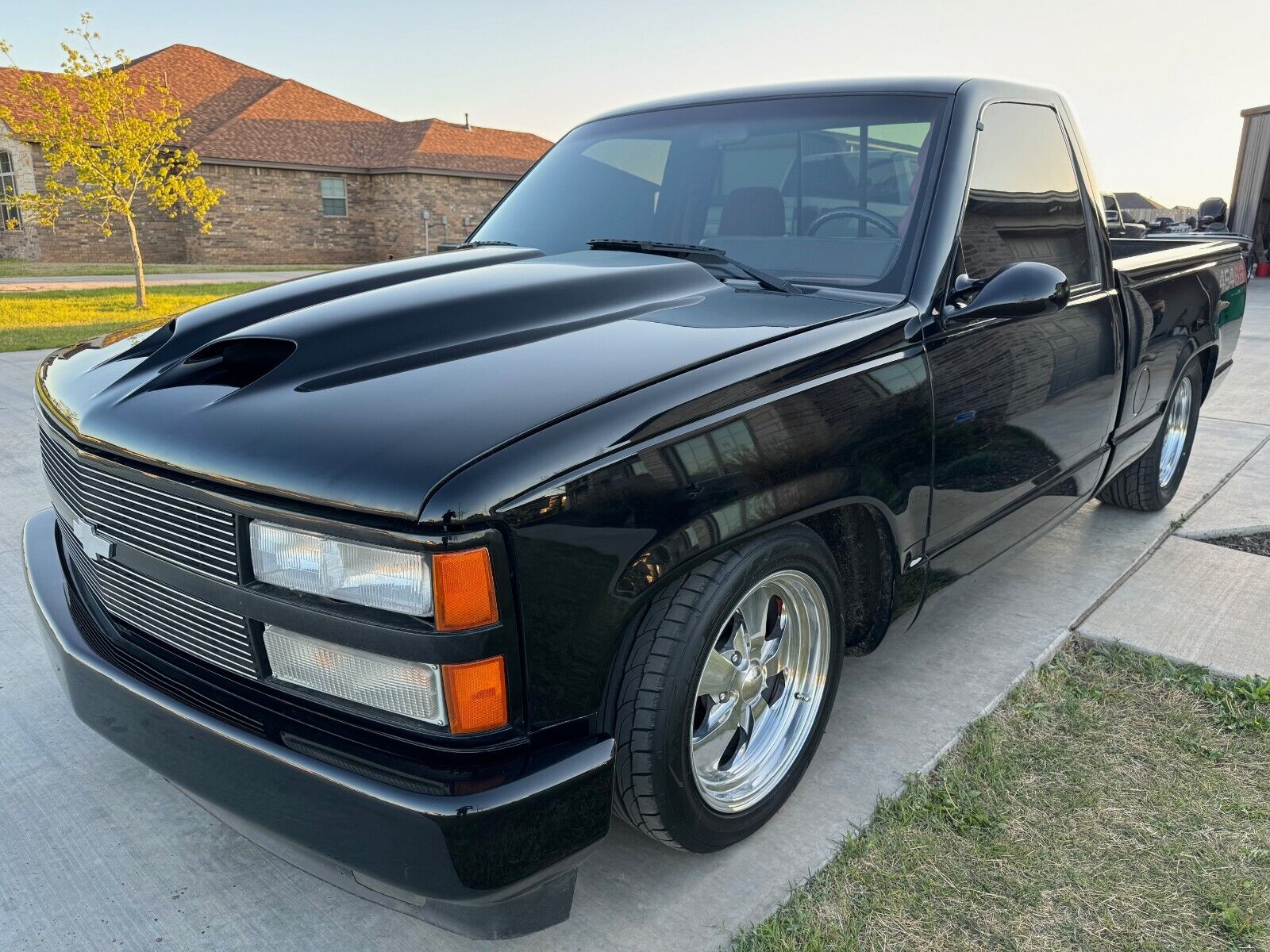 Chevrolet-CK-Pickup-1500-1990-Black-Red-483-5