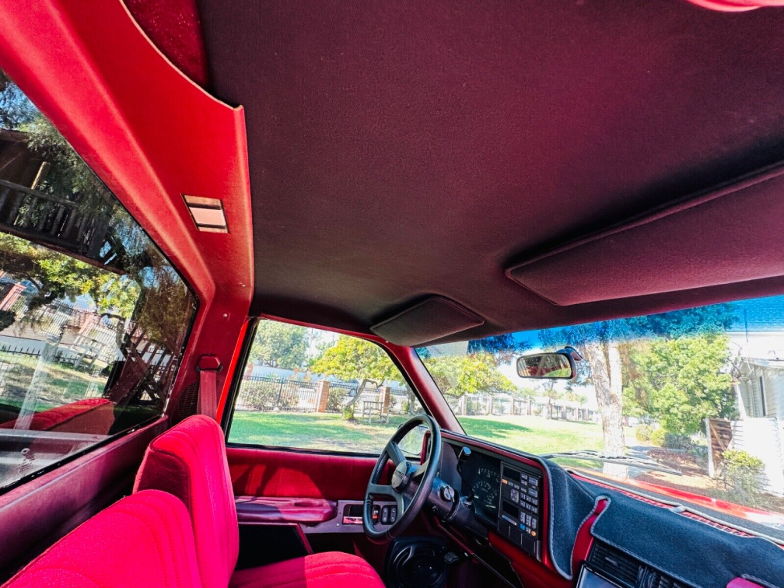 Chevrolet-CK-Pickup-1500-1993-Red-Red-199638-21