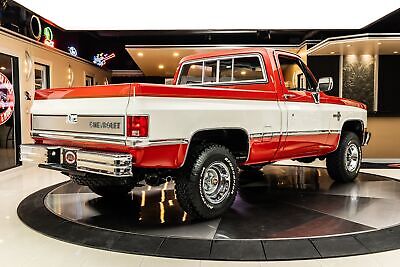 Chevrolet-CK-Pickup-1500-Pickup-1984-11