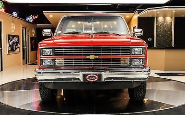 Chevrolet-CK-Pickup-1500-Pickup-1984-6