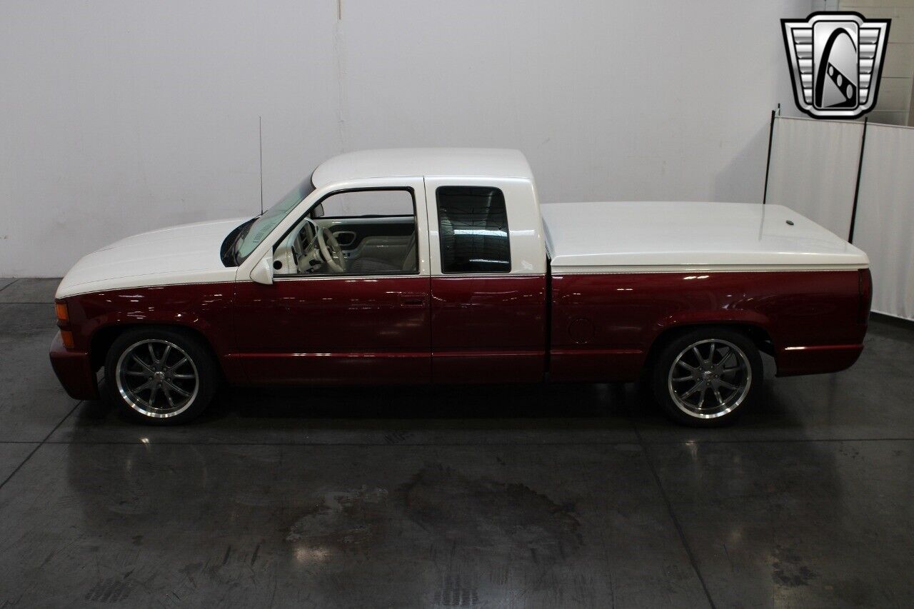 Chevrolet-CK-Pickup-1500-Pickup-1993-Burgundy-Gray-232561-9