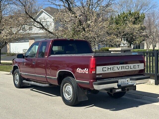 Chevrolet-CK-Pickup-2500-Pickup-1995-4