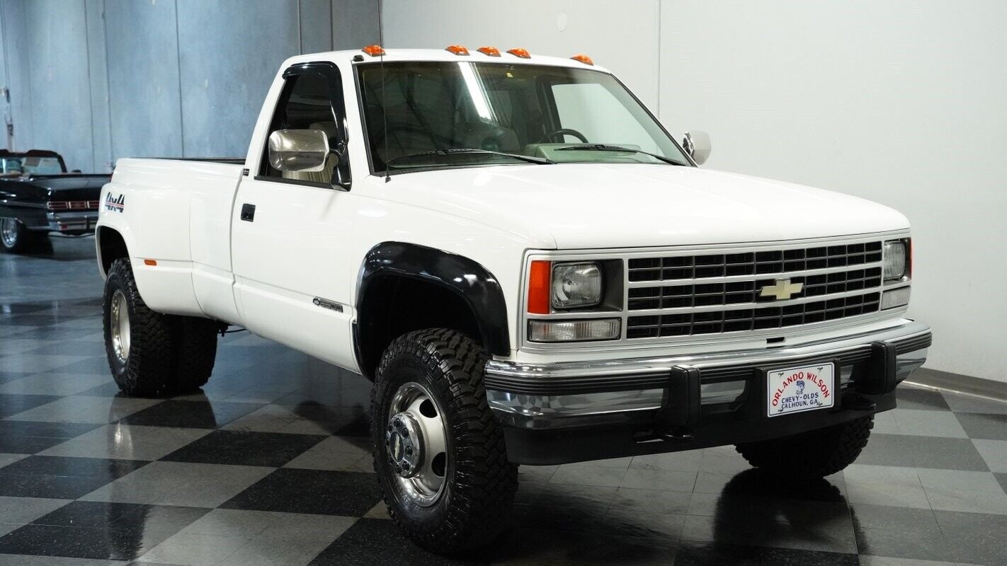 Chevrolet-CK-Pickup-3500-Pickup-1993-White-Gray-236240-14