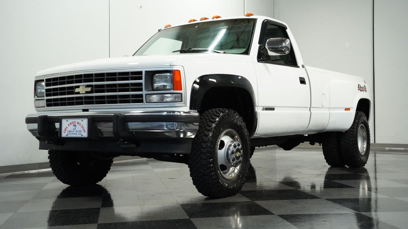 Chevrolet-CK-Pickup-3500-Pickup-1993-White-Gray-236240-19