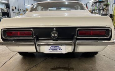 Chevrolet-Camaro-1967-white-9342-8