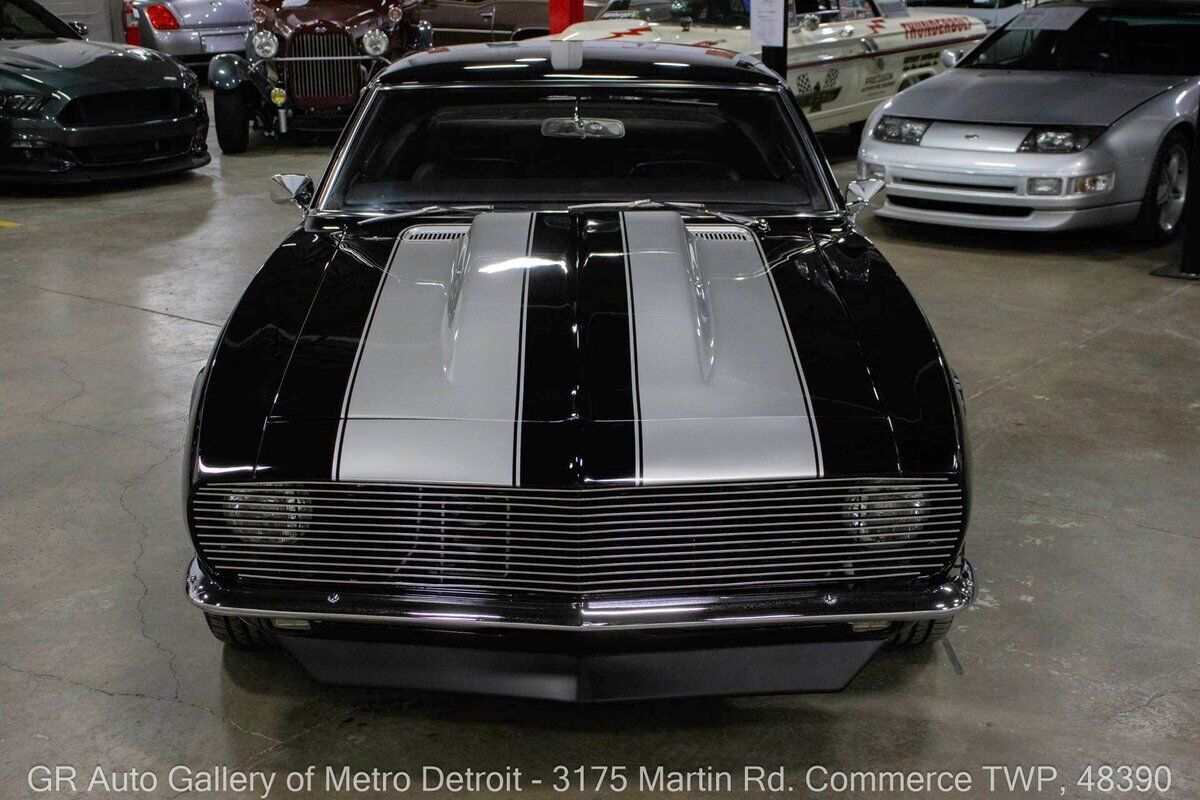 Chevrolet-Camaro-1968-Black-Black-2290-10