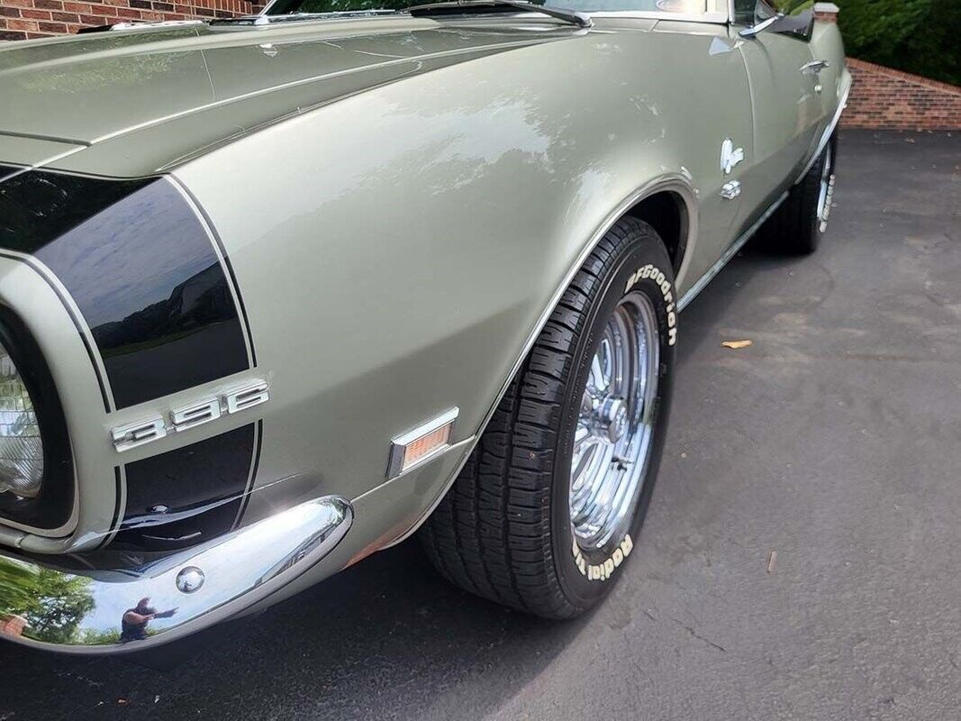 Chevrolet-Camaro-1968-Green-Ivory-89061-11