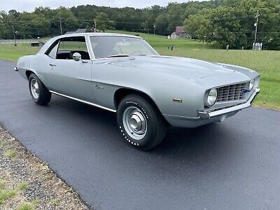 Chevrolet-Camaro-1969-Grey-483-1