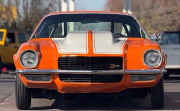 Chevrolet-Camaro-1970-orange-2-6