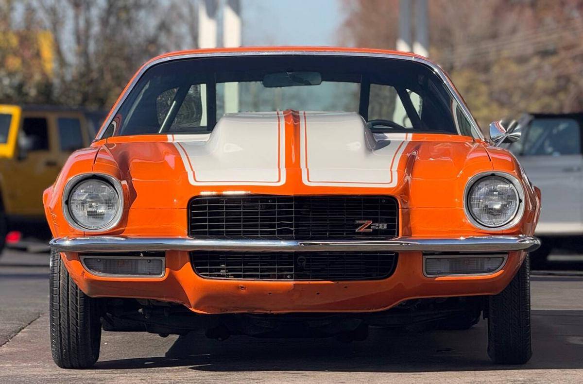 Chevrolet-Camaro-1970-orange-2-6