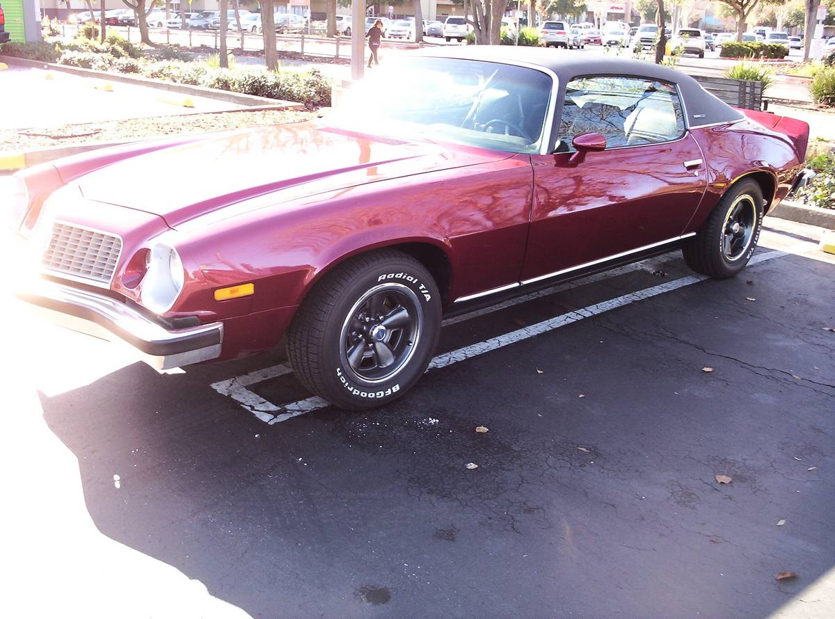 Chevrolet-Camaro-1974