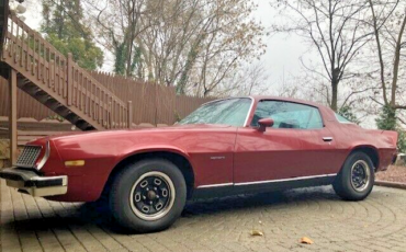 Chevrolet-Camaro-1975-2