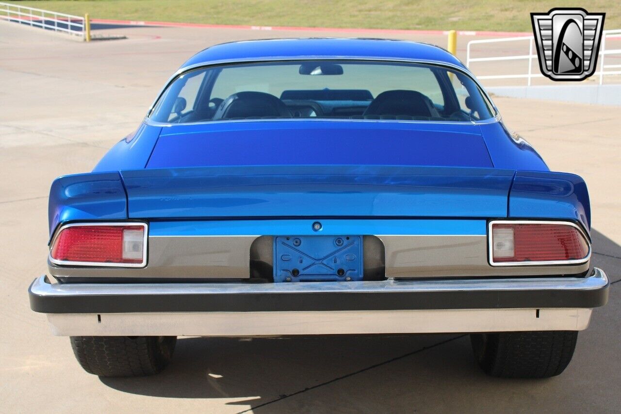 Chevrolet-Camaro-1975-3