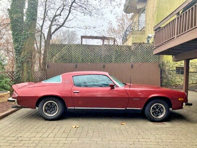 Chevrolet-Camaro-1975-3