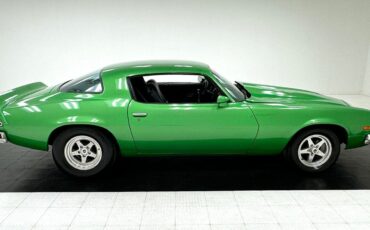 Chevrolet-Camaro-1976-5