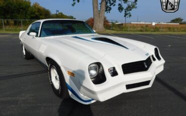 Chevrolet-Camaro-1979-White-Blue-90942-6