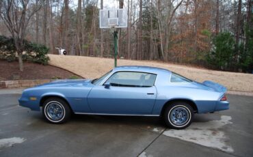 Chevrolet-Camaro-1981