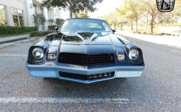 Chevrolet-Camaro-1981-Black-Blue-27415-2