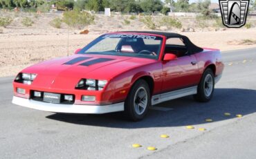 Chevrolet-Camaro-1987-Red-Red-18892-2