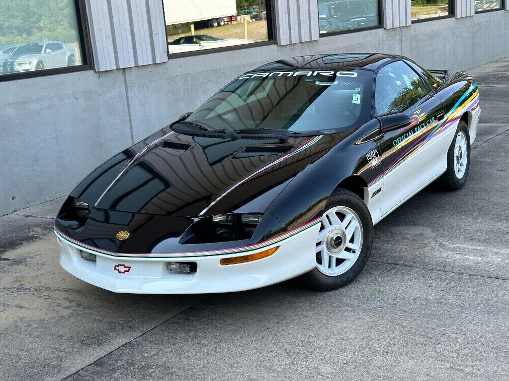 Chevrolet-Camaro-1993-5