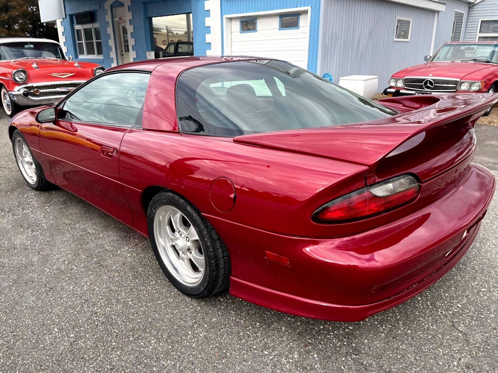 Chevrolet-Camaro-1995-Burgundy-Red-0-3