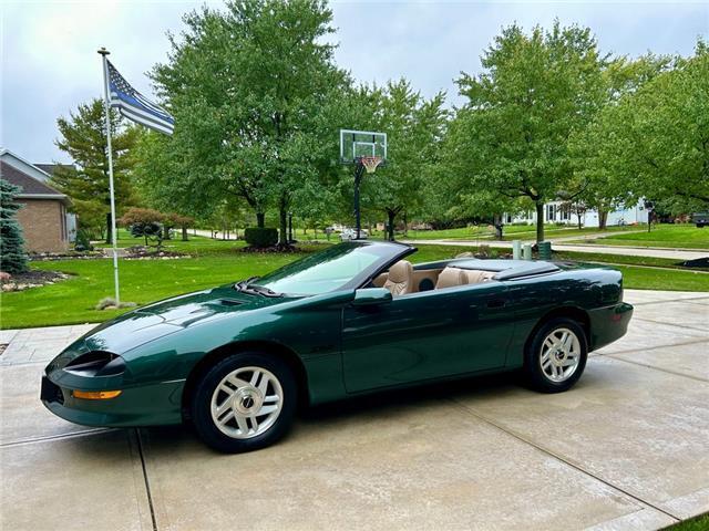 Chevrolet-Camaro-1995-Green-Beige-22492-4