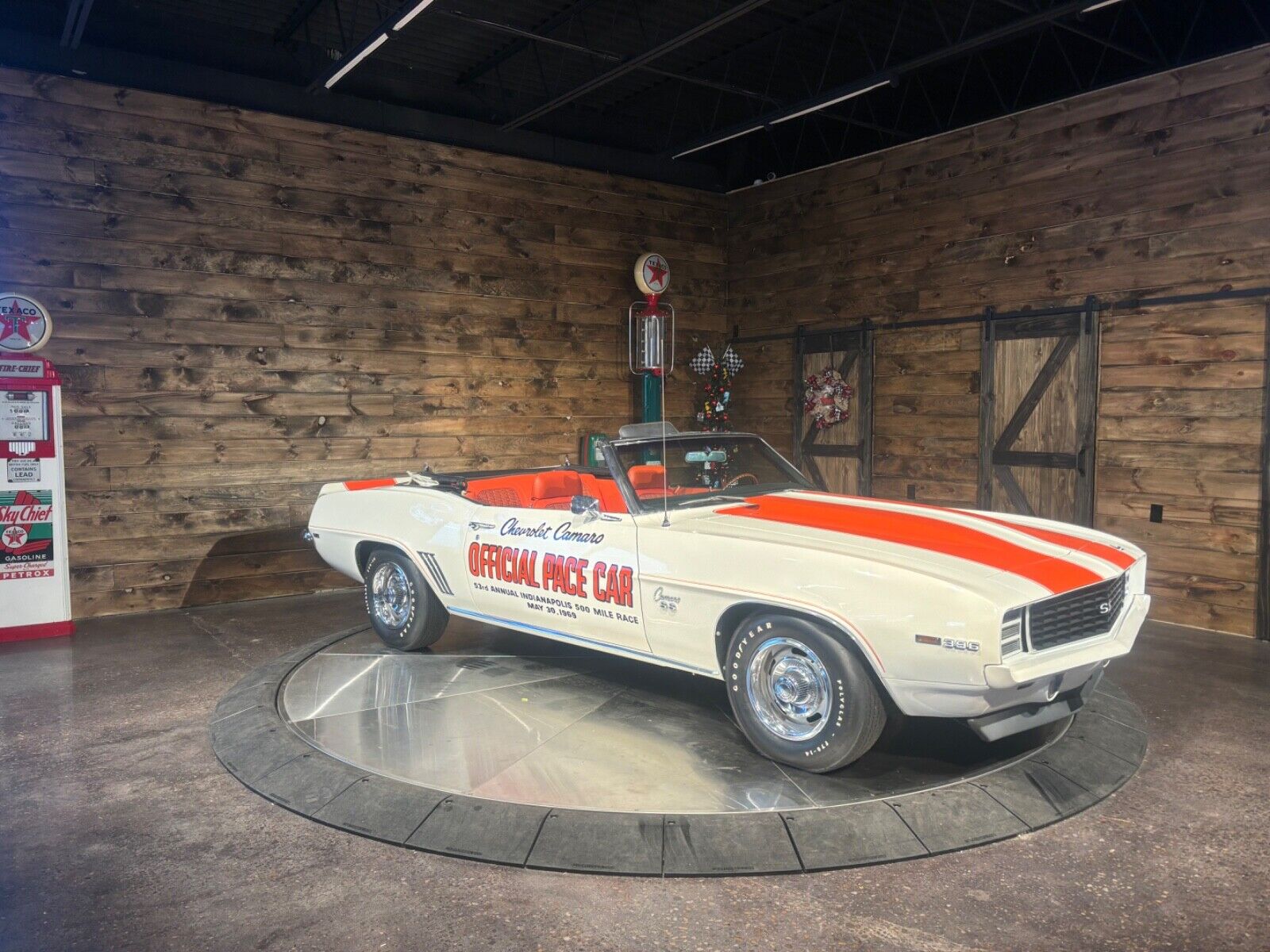 Chevrolet-Camaro-Cabriolet-1969-White-Orange-84323-12