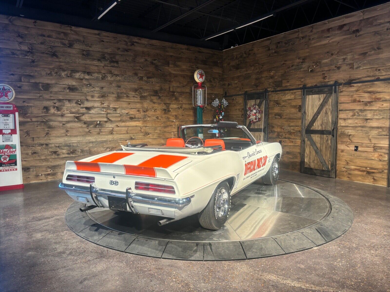 Chevrolet-Camaro-Cabriolet-1969-White-Orange-84323-8