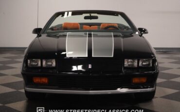 Chevrolet-Camaro-Cabriolet-1987-Black-Saddle-112929-5