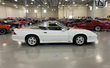 Chevrolet-Camaro-Cabriolet-1992-Red-Black-199774-5