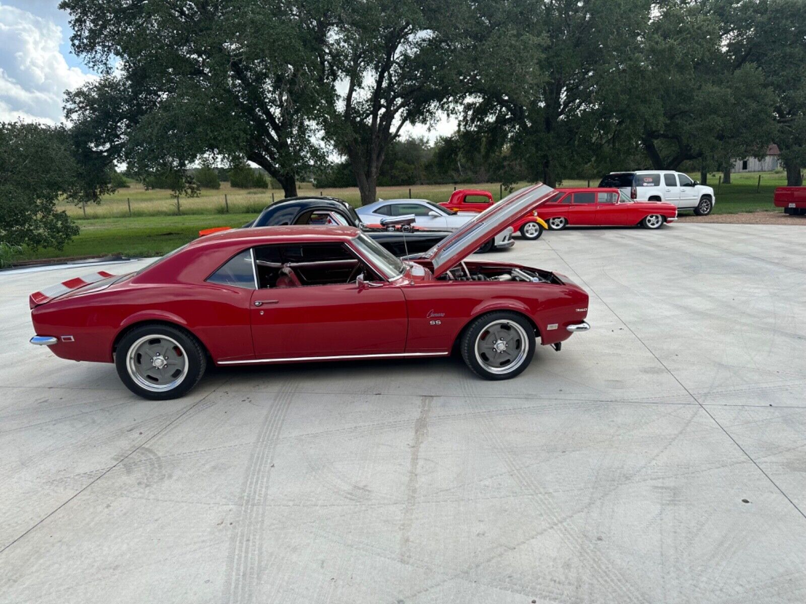 Chevrolet-Camaro-Coupe-1968-10