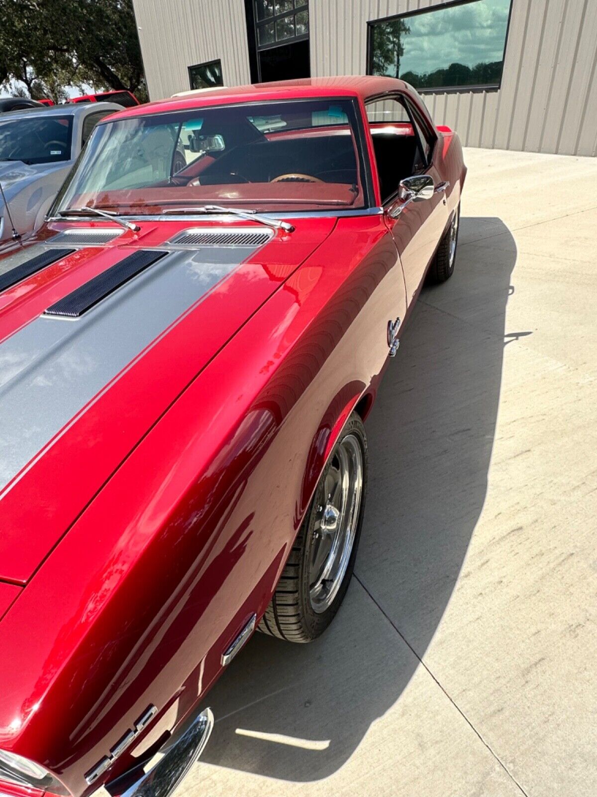 Chevrolet-Camaro-Coupe-1968-2