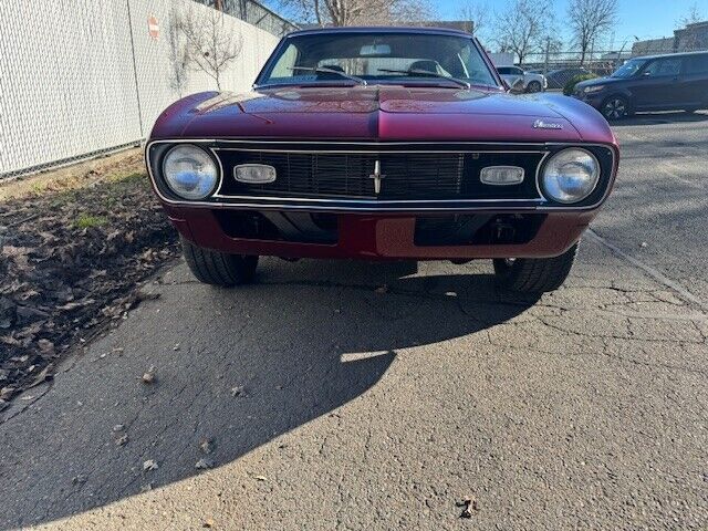 Chevrolet-Camaro-Coupe-1968-Burgundy-Black-144841-3