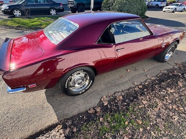 Chevrolet-Camaro-Coupe-1968-Burgundy-Black-144841-5