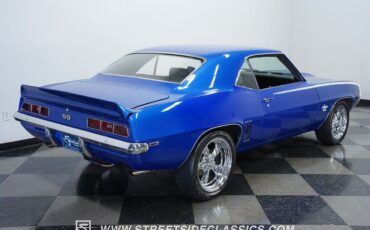 Chevrolet-Camaro-Coupe-1969-10