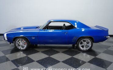 Chevrolet-Camaro-Coupe-1969-2