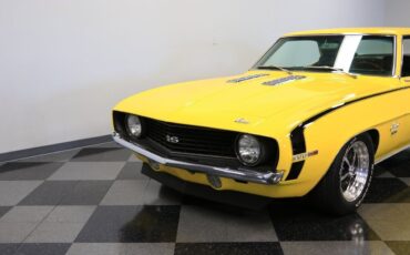 Chevrolet-Camaro-Coupe-1969-22