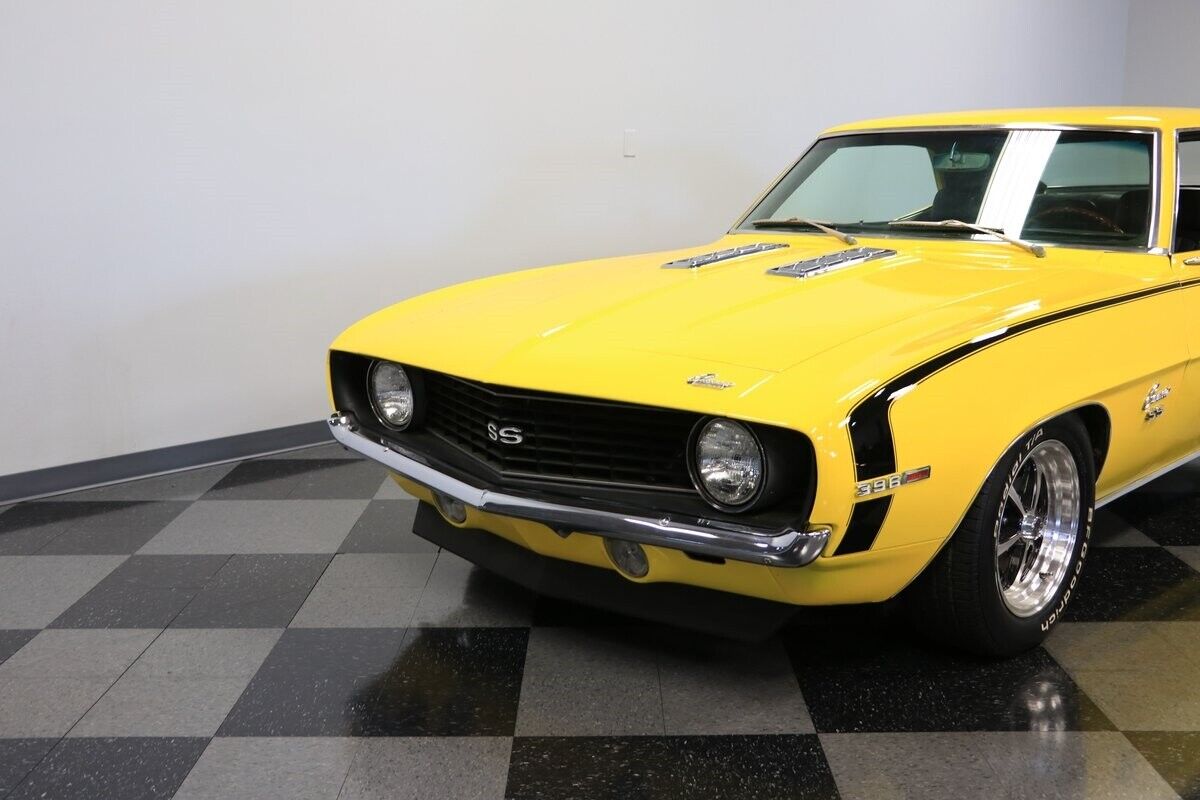 Chevrolet-Camaro-Coupe-1969-22