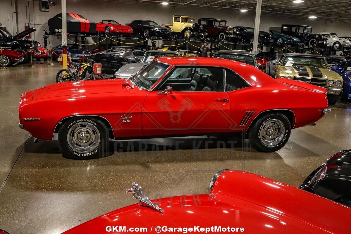 Chevrolet-Camaro-Coupe-1969-Red-Black-130695-10