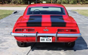 Chevrolet-Camaro-Coupe-1969-Red-Black-64-11