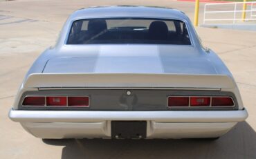 Chevrolet-Camaro-Coupe-1969-Silver-Black-5304-4