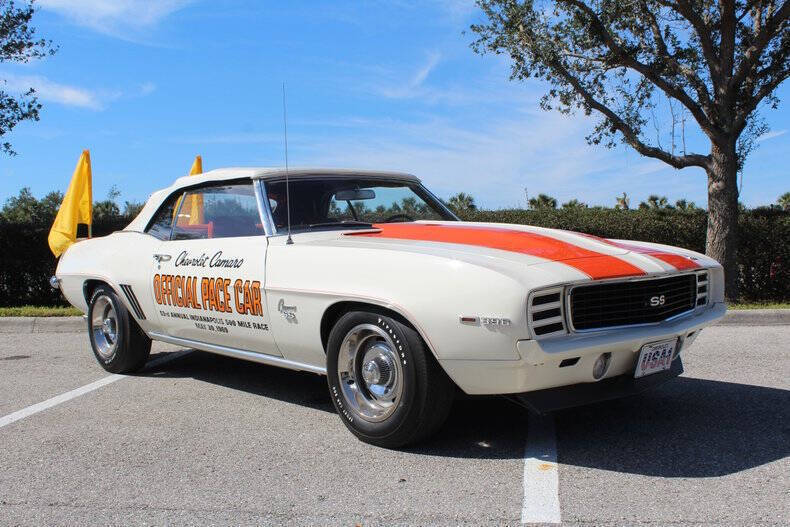 Chevrolet-Camaro-Coupe-1969-White-Orange-154-6