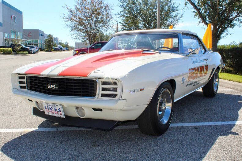 Chevrolet-Camaro-Coupe-1969-White-Orange-154-9