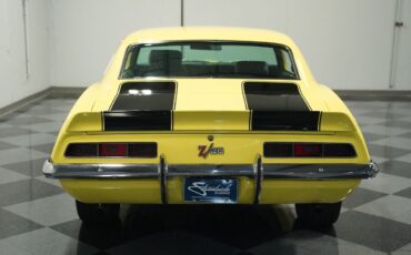 Chevrolet-Camaro-Coupe-1969-Yellow-Black-1012-9