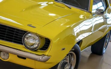 Chevrolet-Camaro-Coupe-1969-Yellow-Black-114606-6