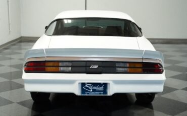 Chevrolet-Camaro-Coupe-1979-9