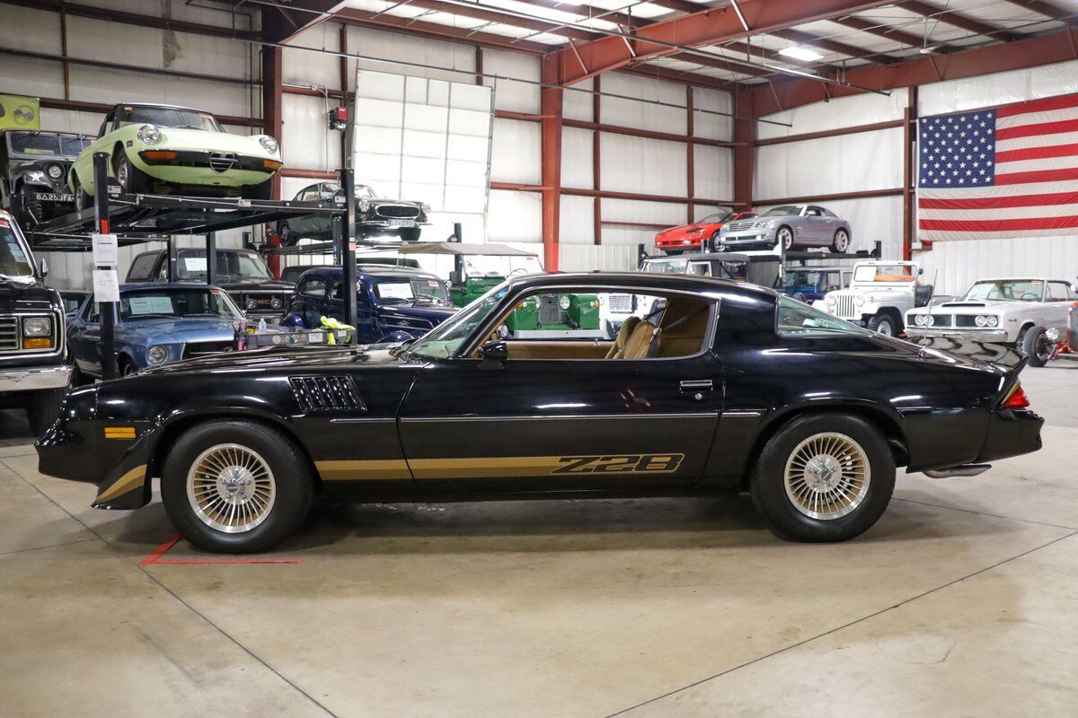 Chevrolet-Camaro-Coupe-1979-Black-Tan-21208-2