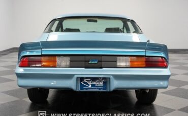 Chevrolet-Camaro-Coupe-1981-Blue-Blue-141571-10