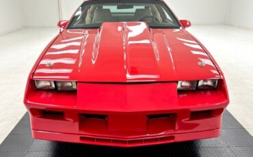 Chevrolet-Camaro-Coupe-1982-Red-Gray-120590-7