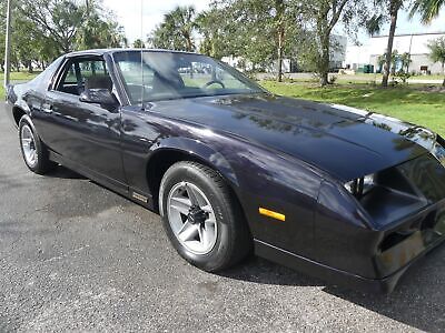 Chevrolet-Camaro-Coupe-1983-Purple-Other-105946-12